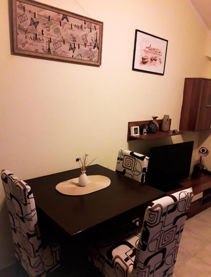 טיווט Petrovic Apartmani מראה חיצוני תמונה