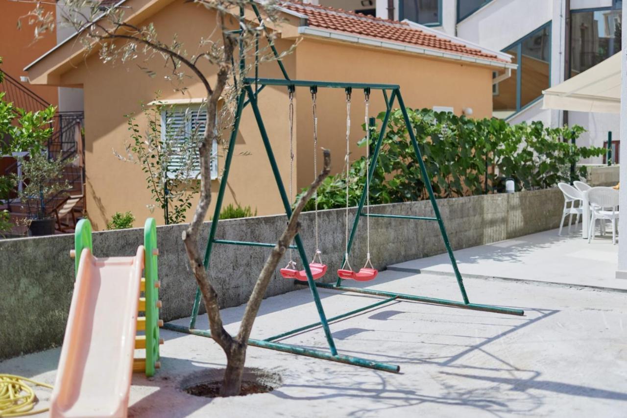 טיווט Petrovic Apartmani מראה חיצוני תמונה