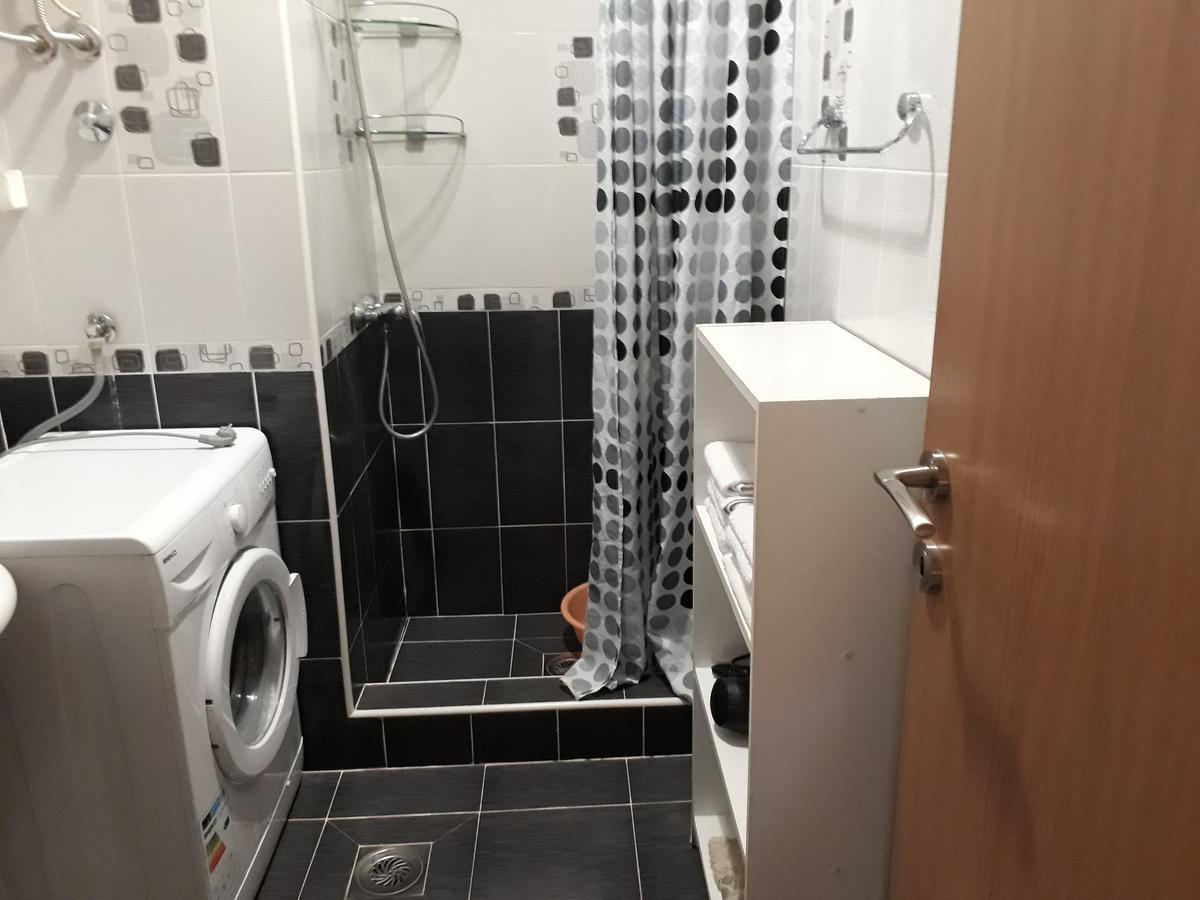 טיווט Petrovic Apartmani מראה חיצוני תמונה